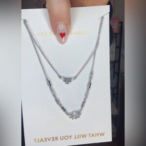 TODAY ONLY SALE 💎 Lumina necklace - Bomb Party (new)